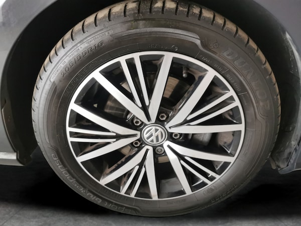 Used Volkswagen Golf 2018 for sale - 76248931: Photo 26