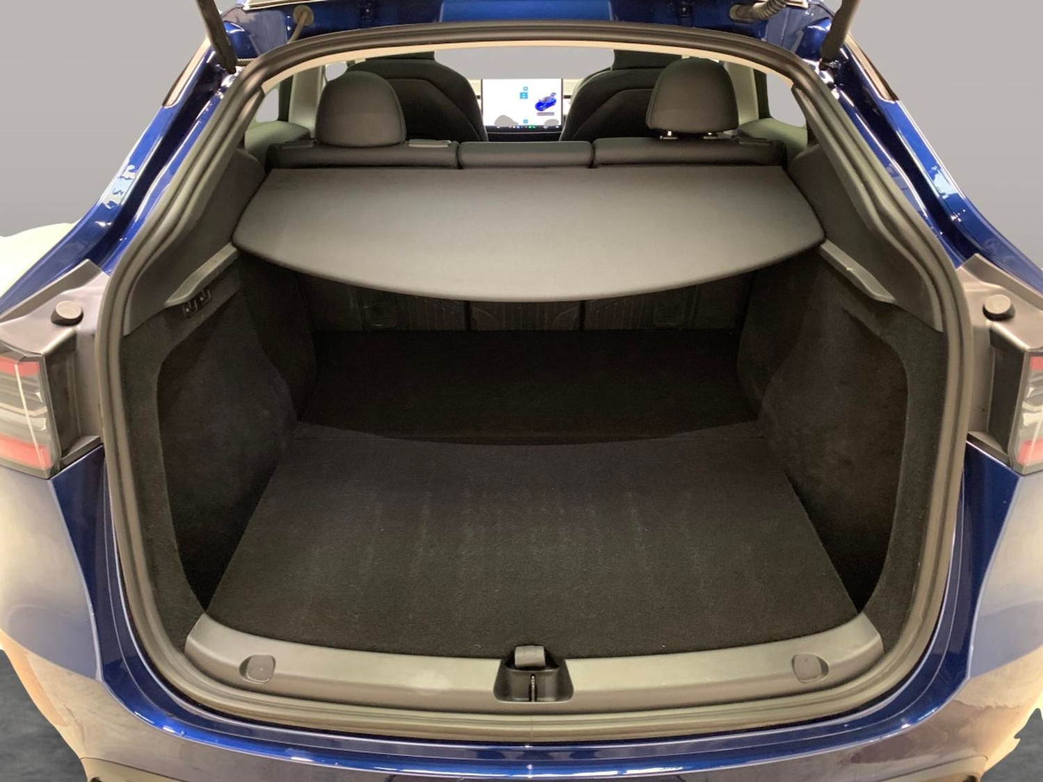 Used Tesla Model Y 2024 for sale - 76640898: Photo 32