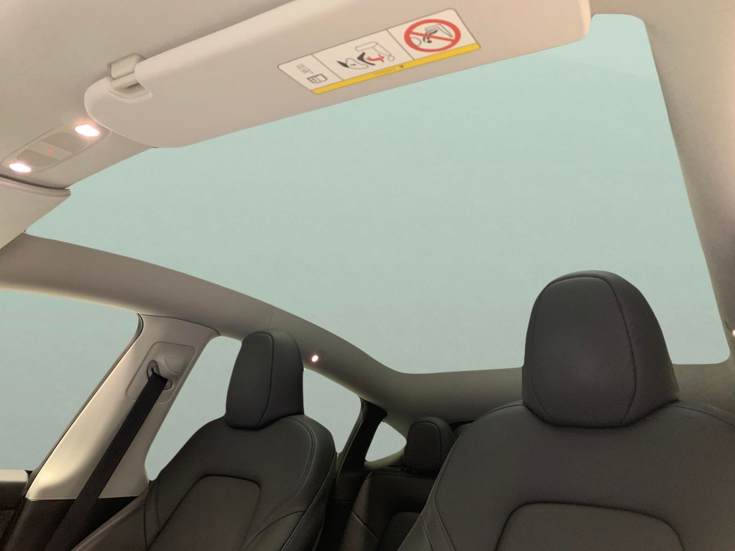 Used Tesla Model Y 2024 for sale - 76640898: Photo 5