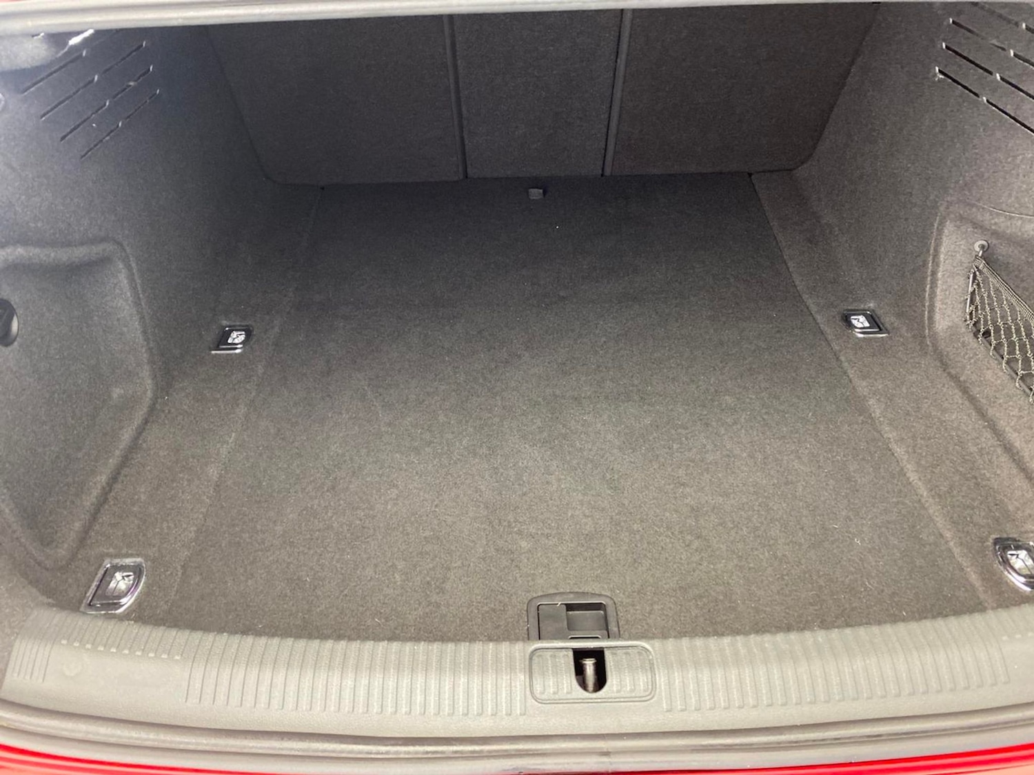 Used Audi A4 2018 for sale - 76892770: Photo 6