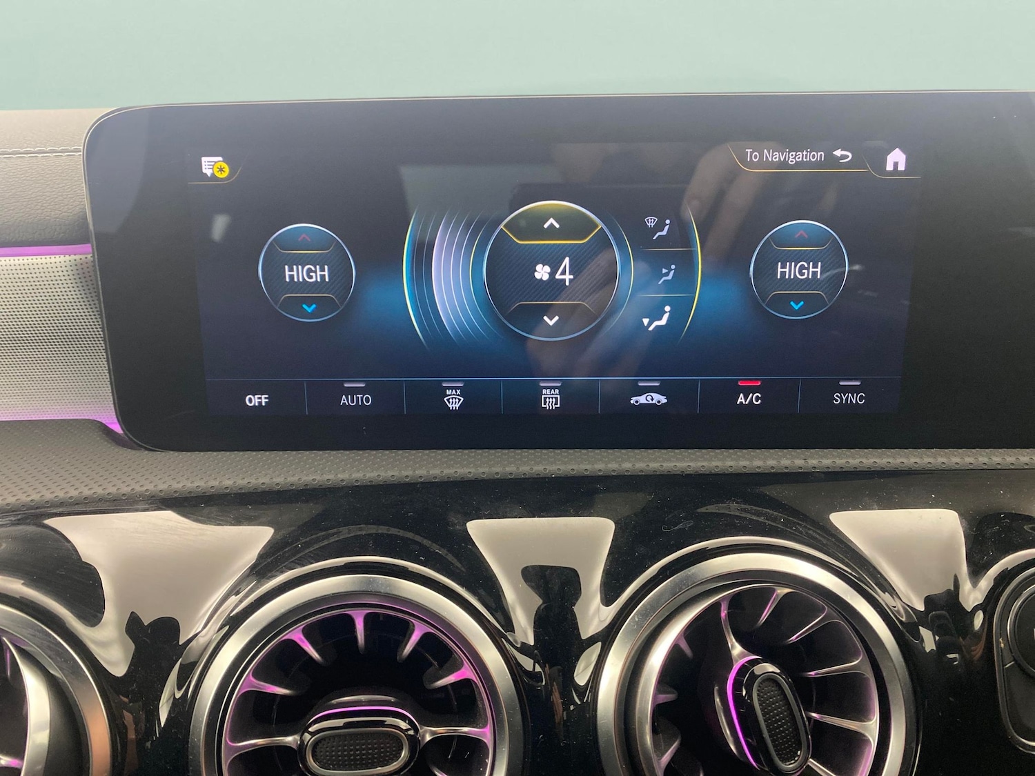 Used Mercedes-Benz A-Class 2022 for sale - 76222393: Photo 19