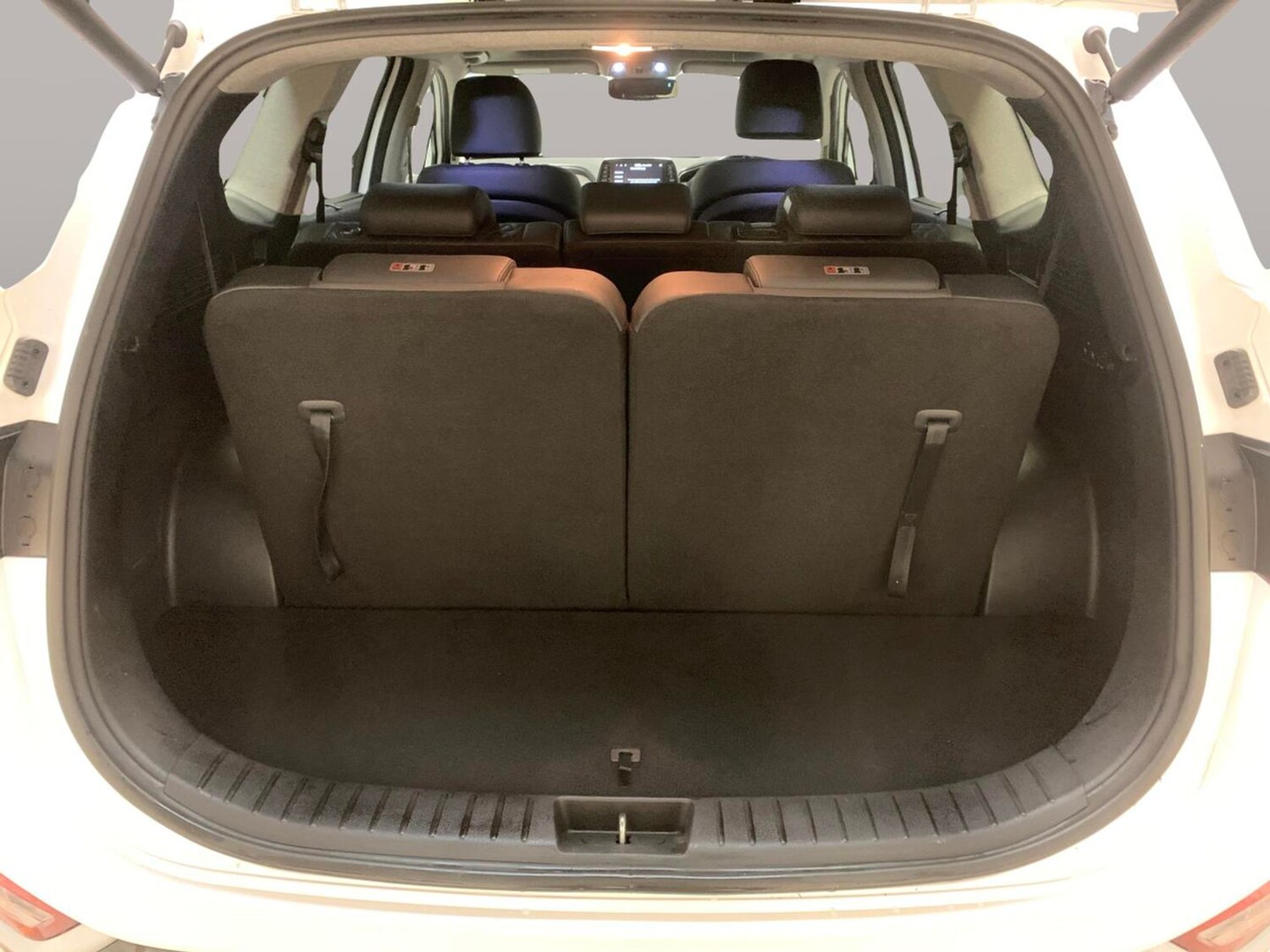 Used Hyundai Santa Fe 2019 for sale - 77447984: Photo 36