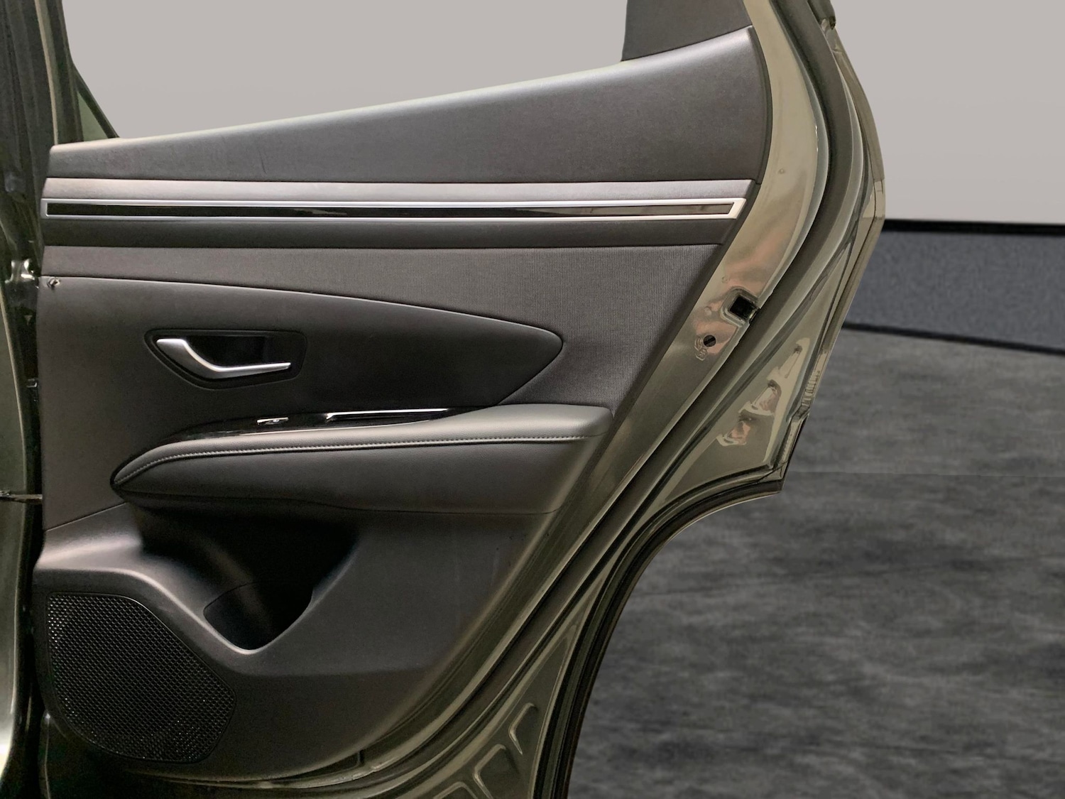 Used Hyundai TUCSON for sale - 77490499: Photo 28