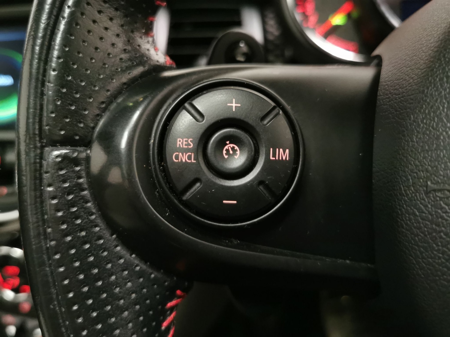 Used MINI Hatch 2016 for sale - 77235754: Photo 17