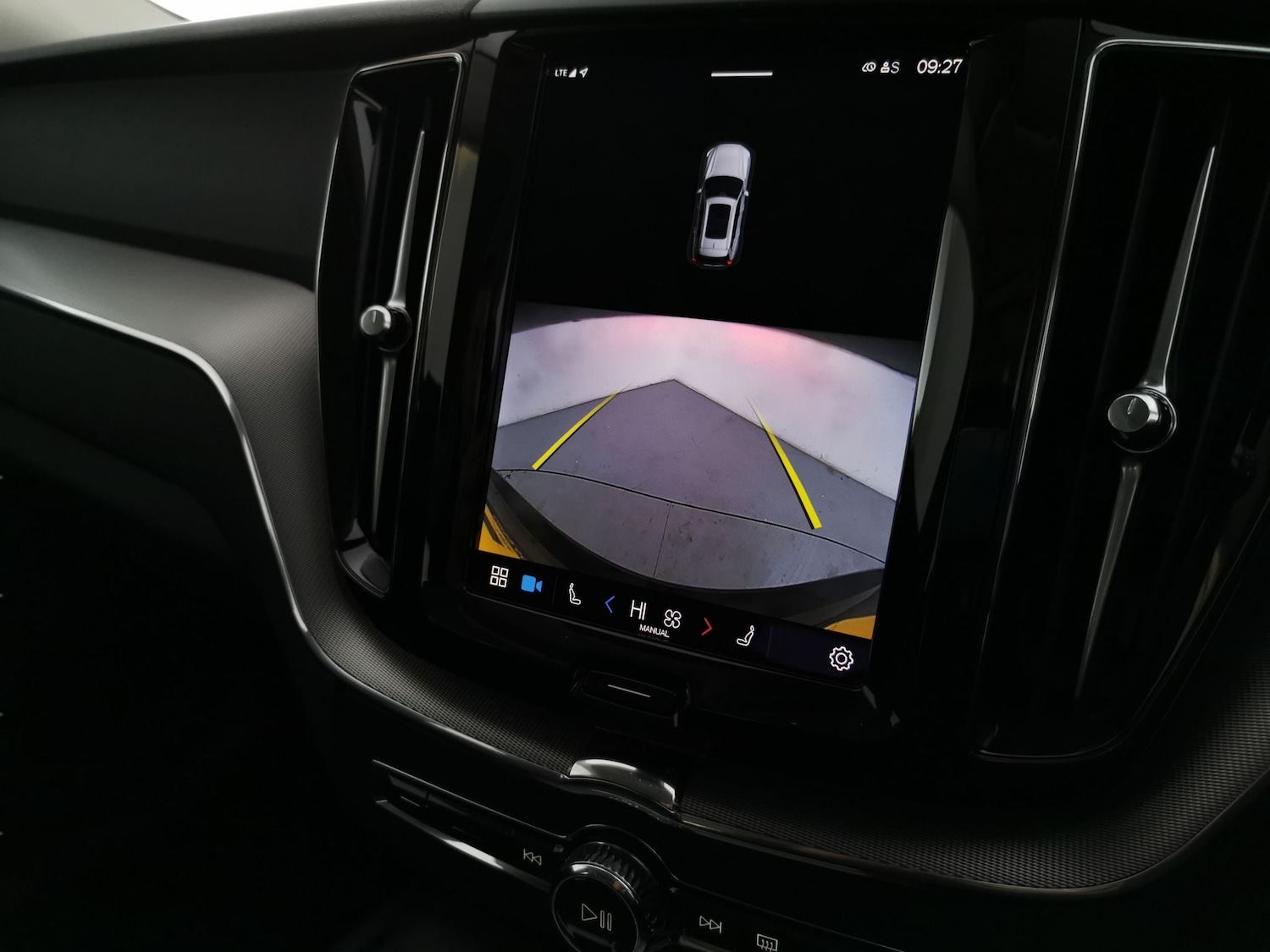 Used Volvo XC60 2022 for sale - 77294975: Photo 20