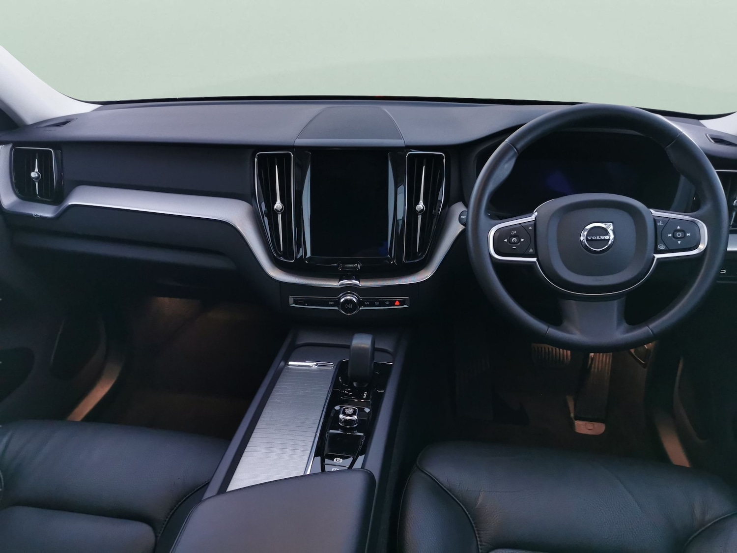 Used Volvo XC60 2022 for sale - 77294975: Photo 9