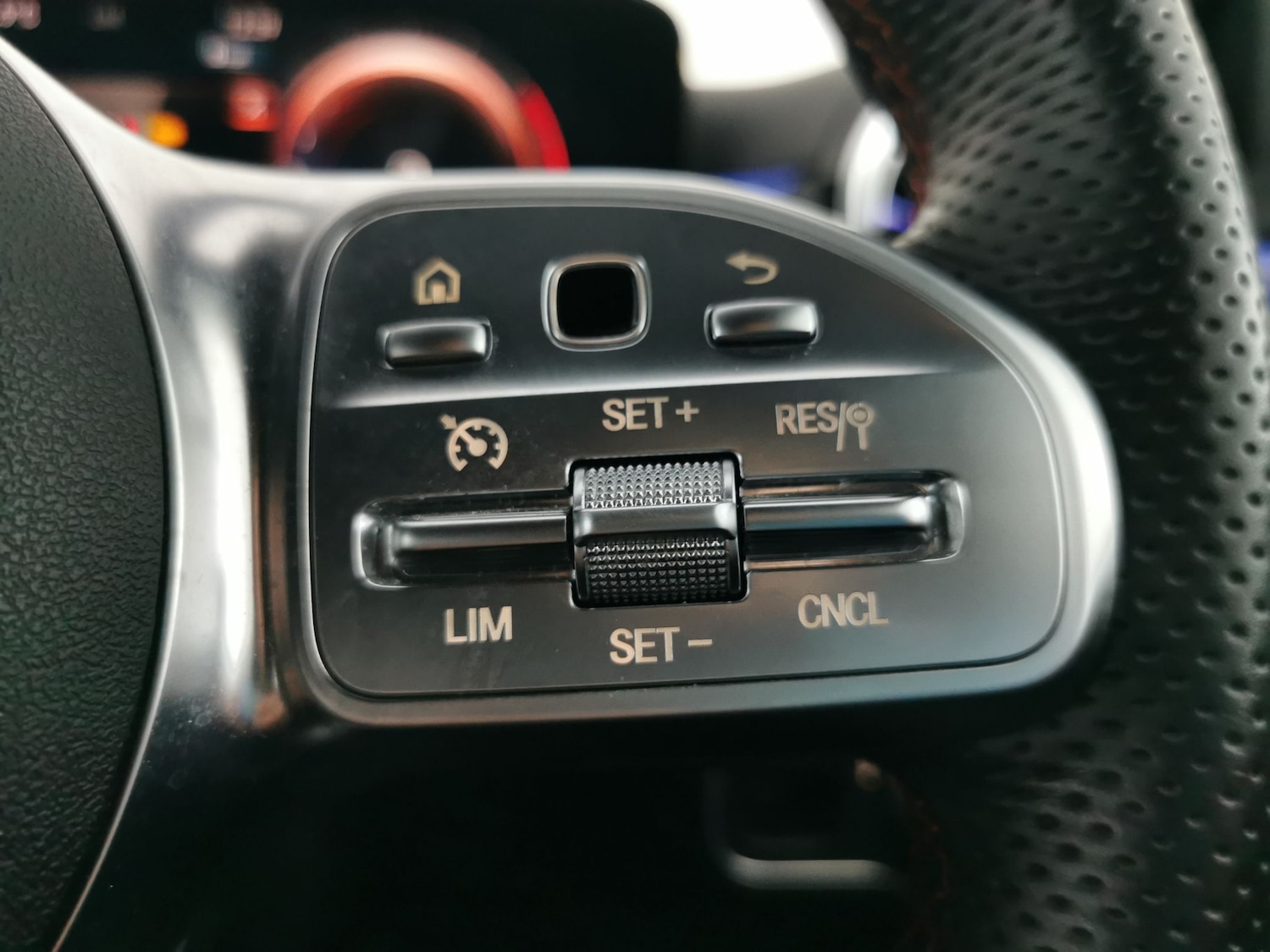 Used Mercedes-Benz A-Class 2020 for sale - 76915369: Photo 21