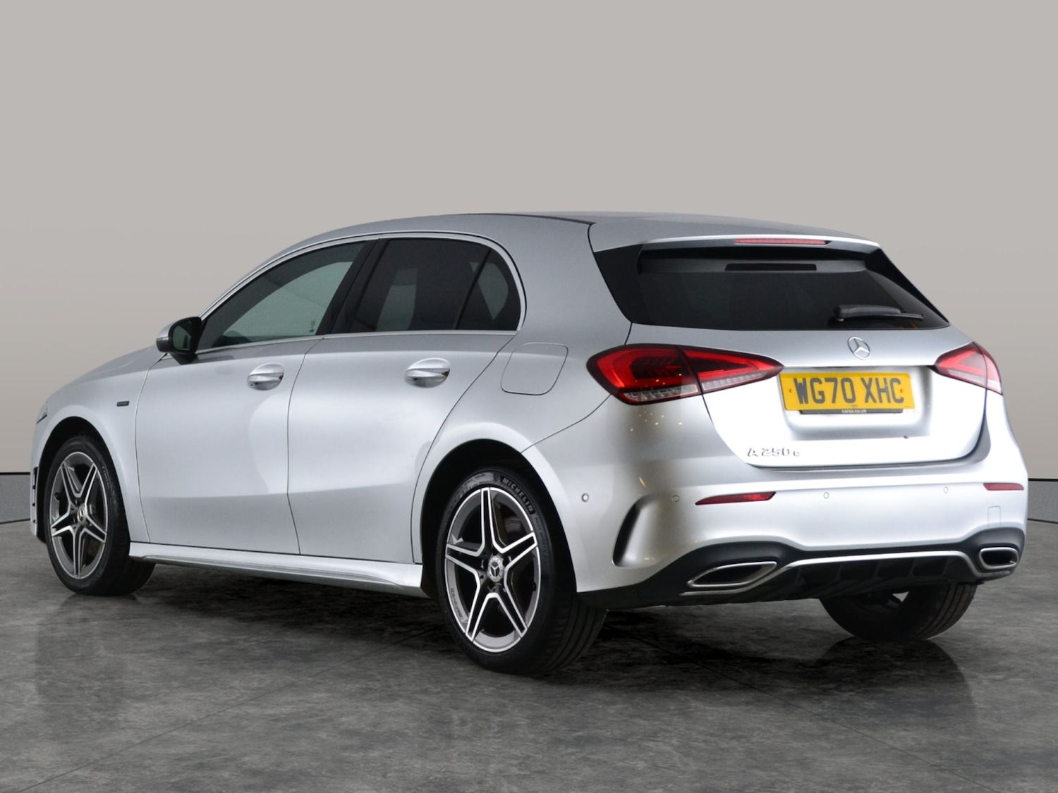 Used Mercedes-Benz A-Class 2020 for sale - 76915369: Photo 8