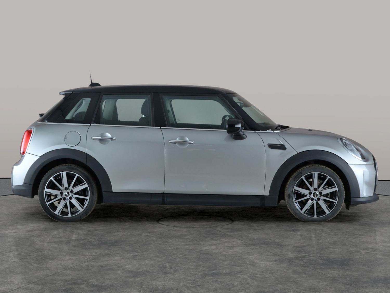 Used MINI Hatch 2022 for sale - 77373952: Photo 8