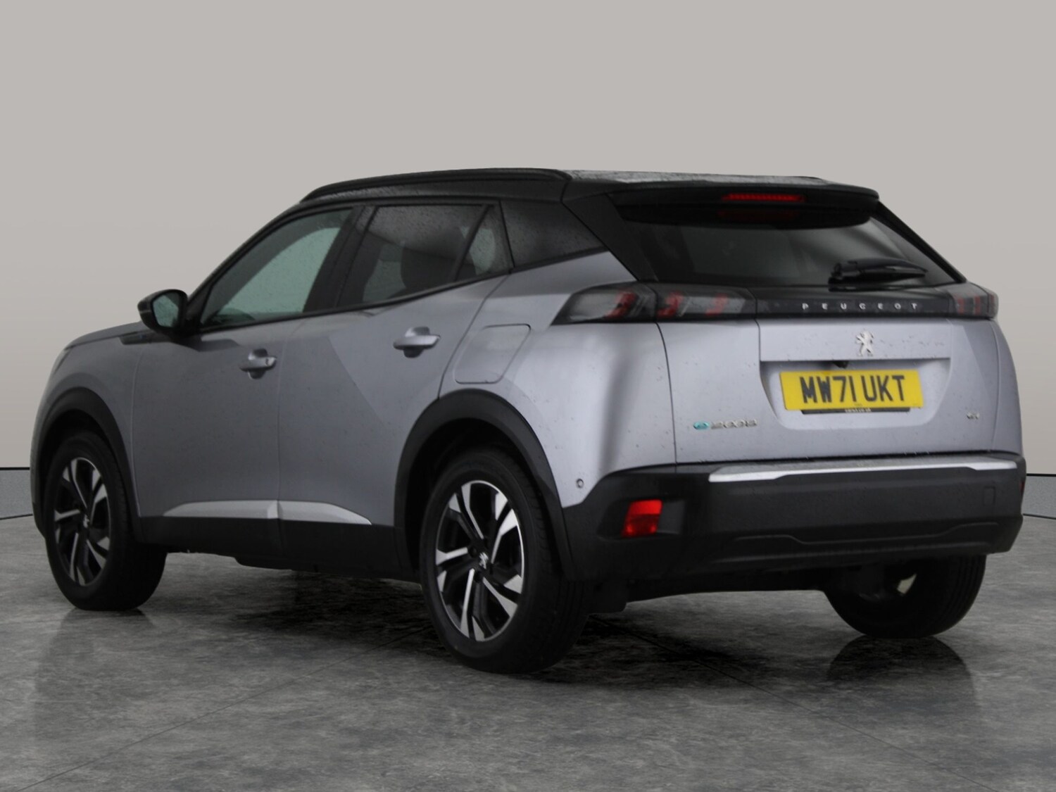 Used Peugeot E-2008 for sale - 77364962: Photo 12