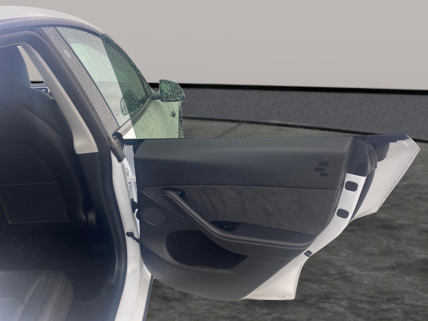 Used Tesla Model Y 2023 for sale - 77740423: Photo 25