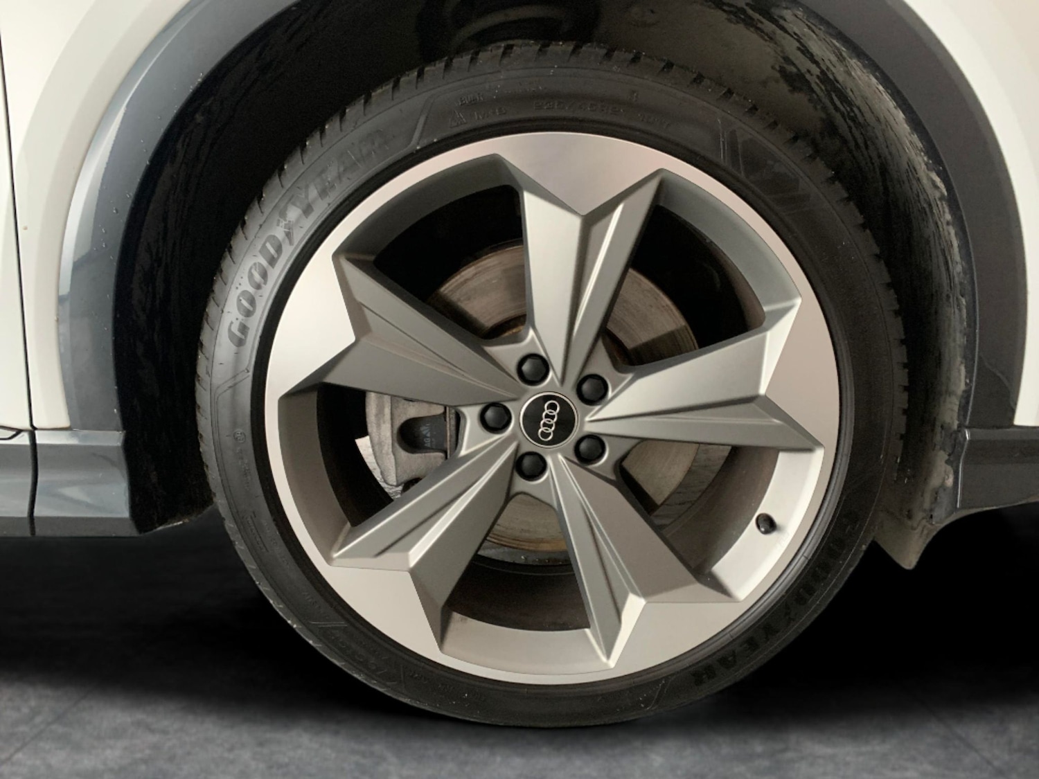 Used Audi Q4 e-tron 2023 for sale - 76141148: Photo 36