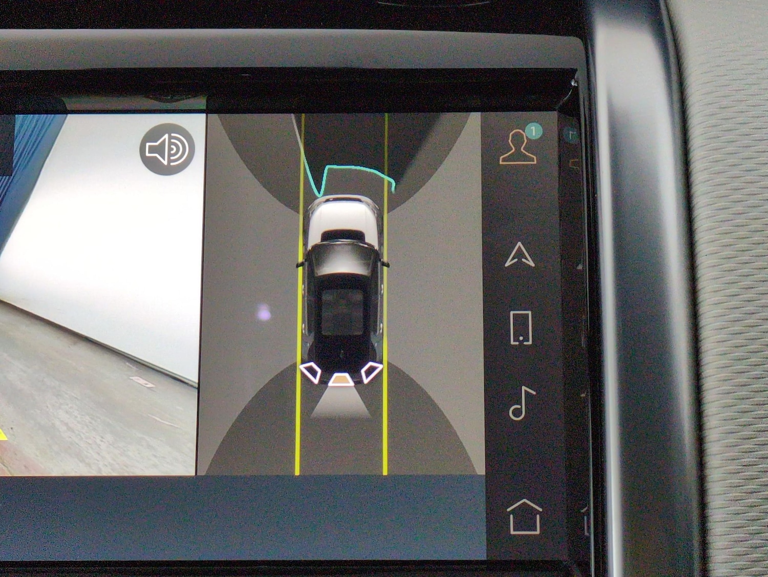 Used Land Rover Discovery Sport 2022 for sale - 78025405: Photo 18