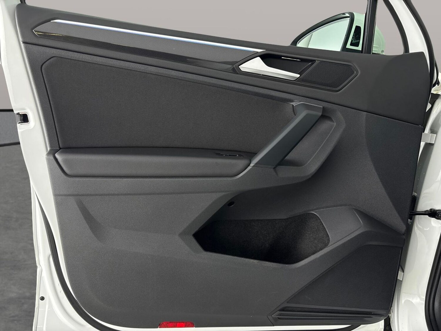 Used Volkswagen Tiguan 2024 for sale - 77552636: Photo 32