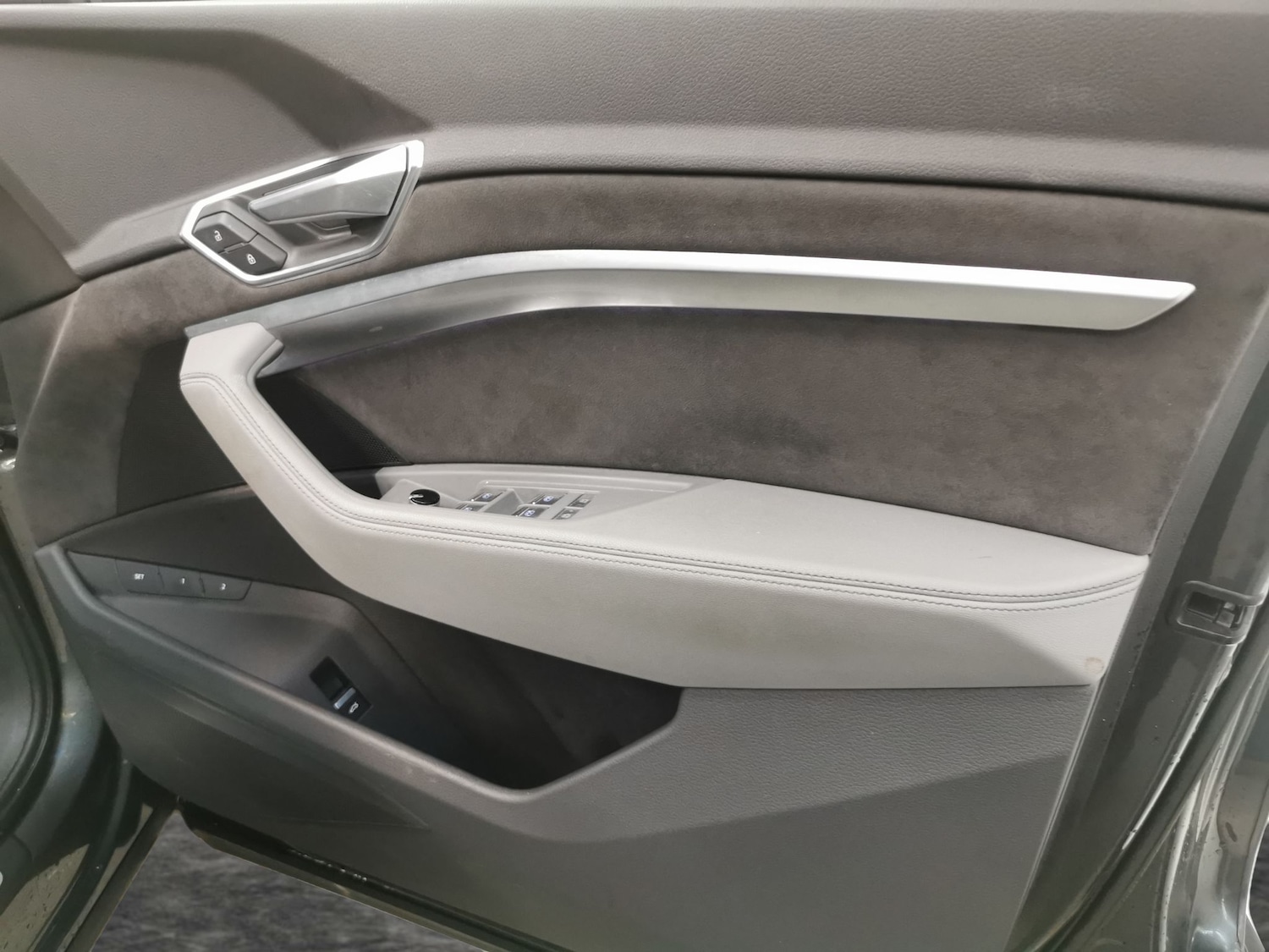 Used Audi e-tron 2021 for sale - 77324320: Photo 34