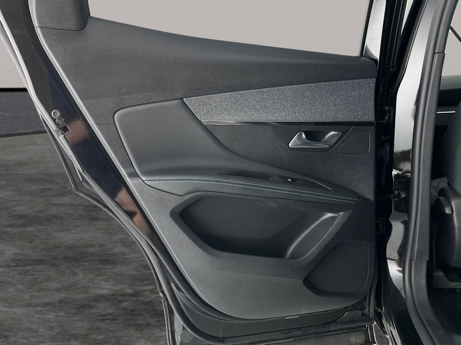 Used Peugeot 3008 2024 for sale - 77903702: Photo 35