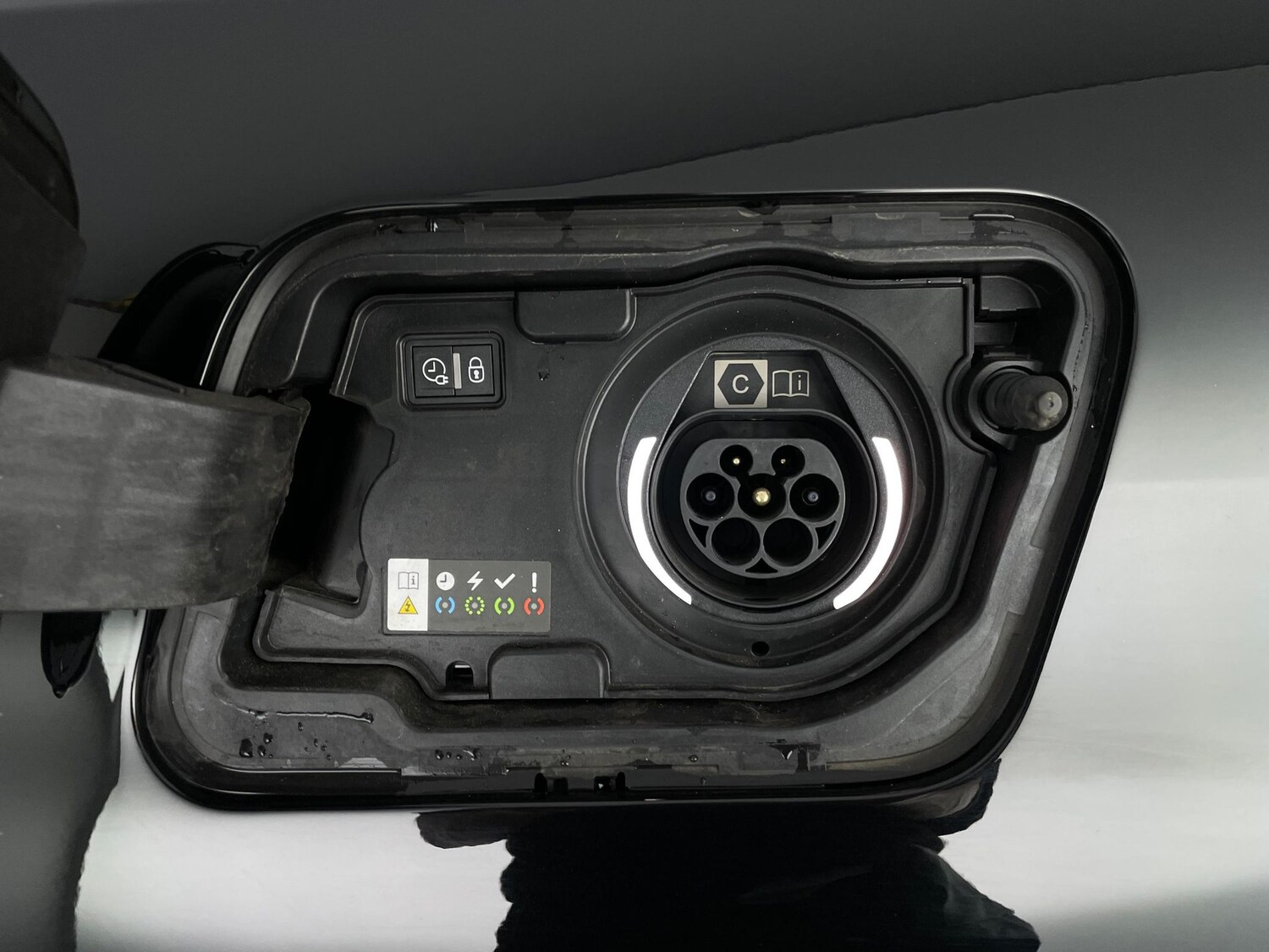 Used Peugeot 3008 2024 for sale - 77903702: Photo 38