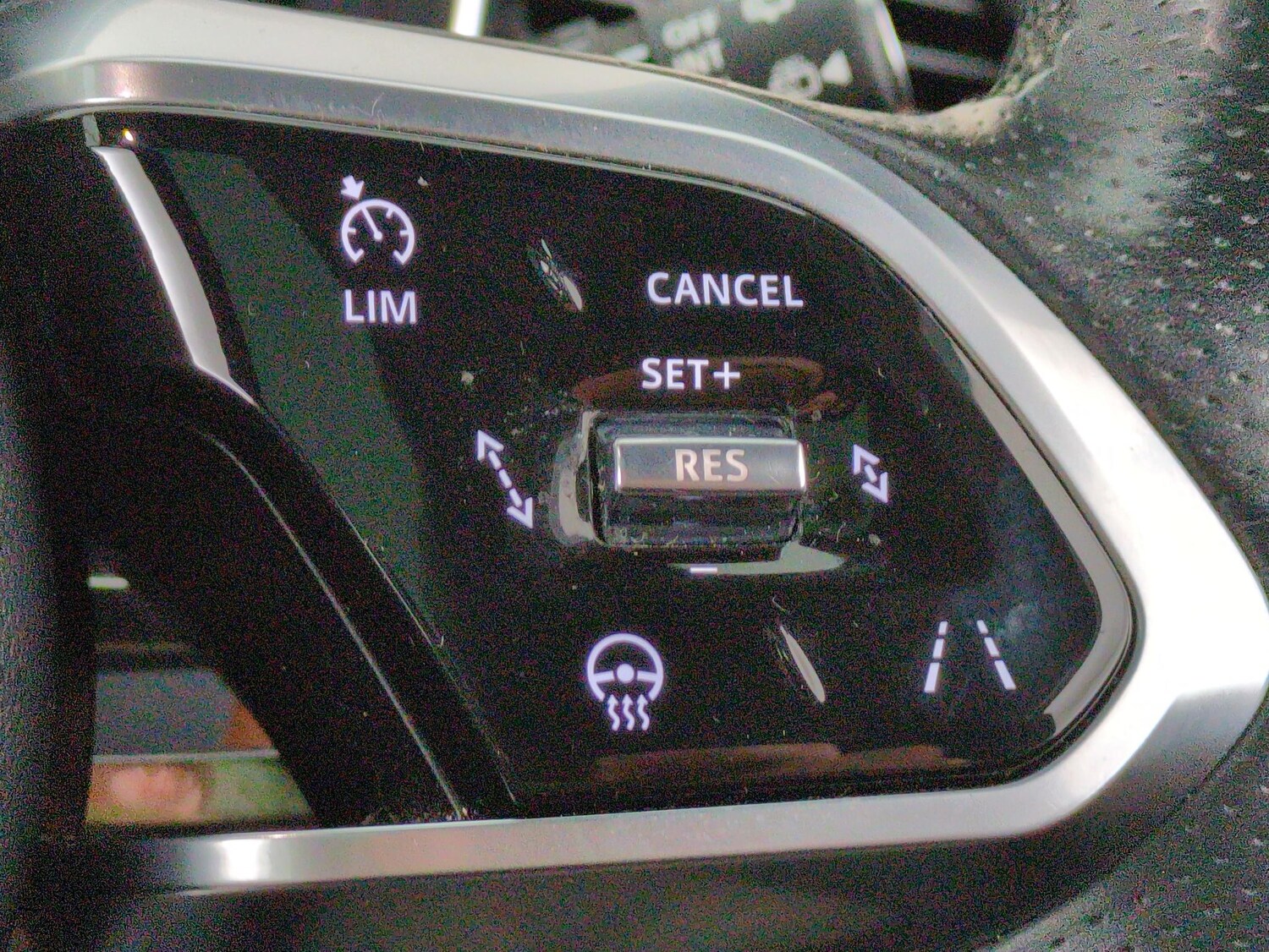 Used Jaguar F-Pace 2023 for sale - 77638365: Photo 22