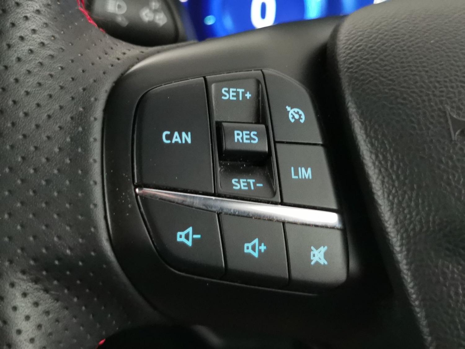 Used Ford Focus 2023 for sale - 76415535: Photo 27