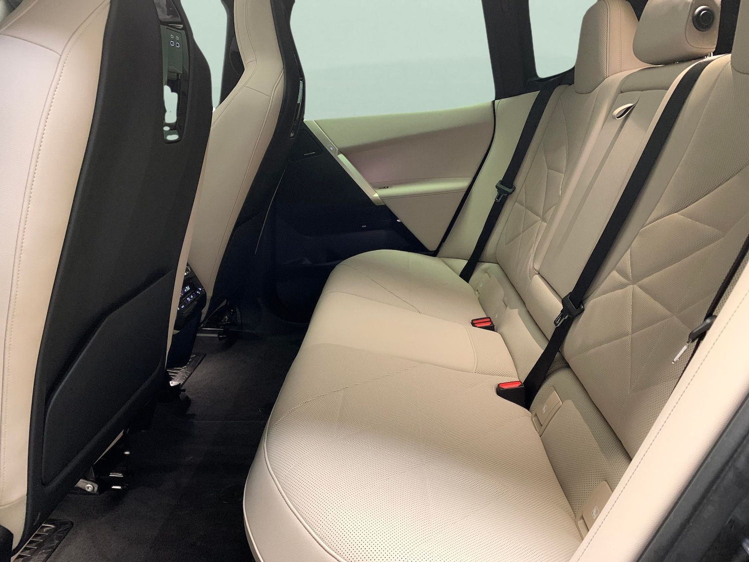 Used BMW iX 2022 for sale - 76668529: Photo 29