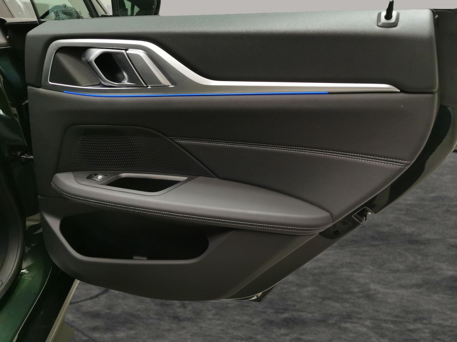 Used BMW i4 2024 for sale - 76197035: Photo 42