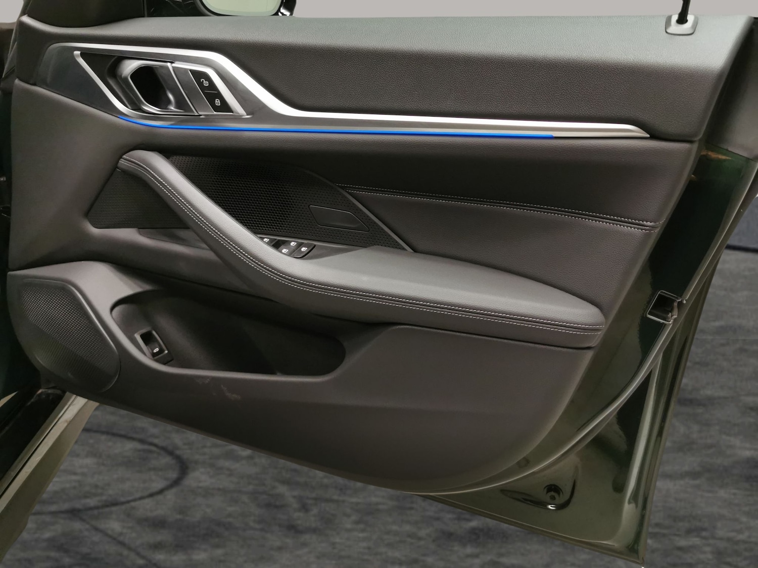 Used BMW i4 2024 for sale - 76197035: Photo 43