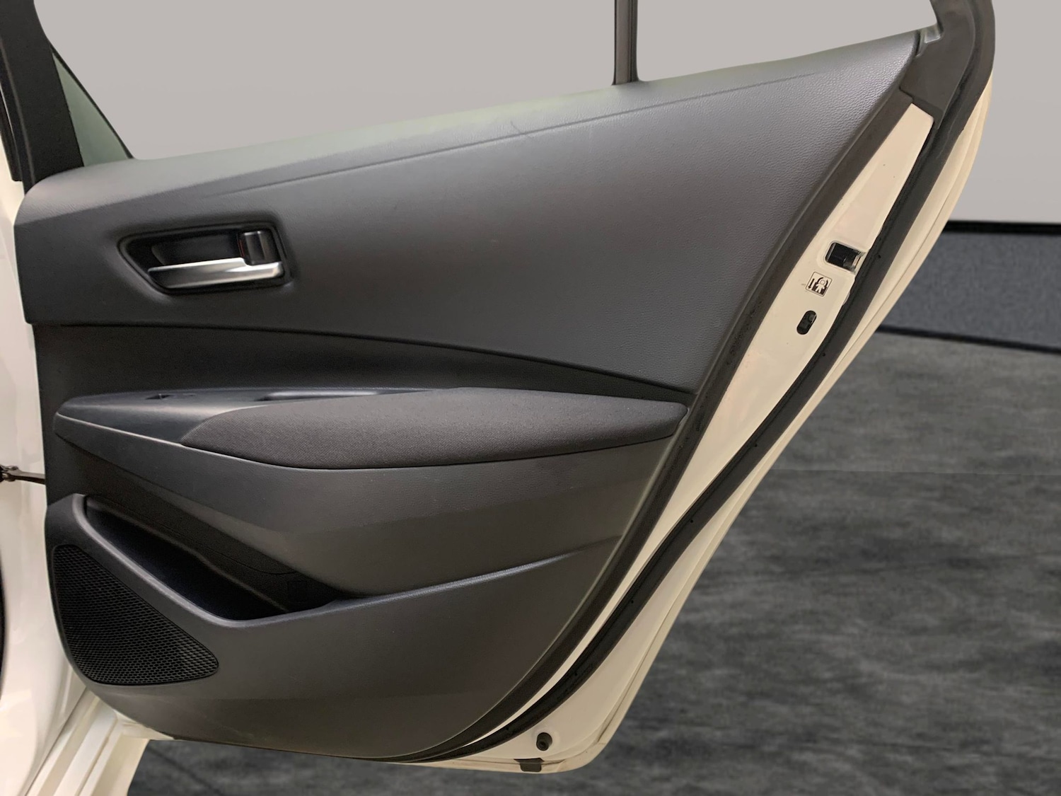 Used Toyota Corolla 2020 for sale - 77641161: Photo 30