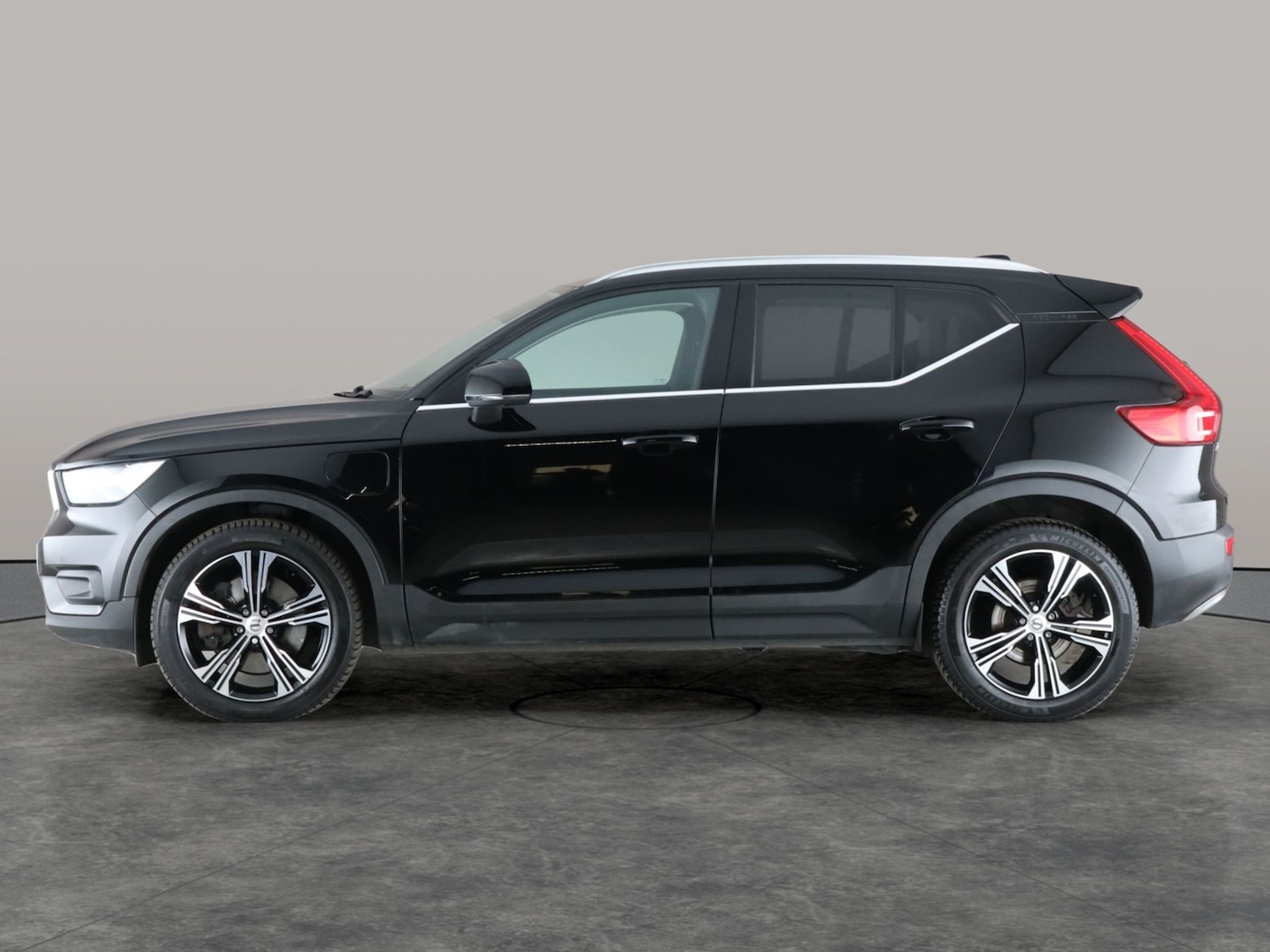 Used Volvo XC40 2021 for sale - 76668779: Photo 11
