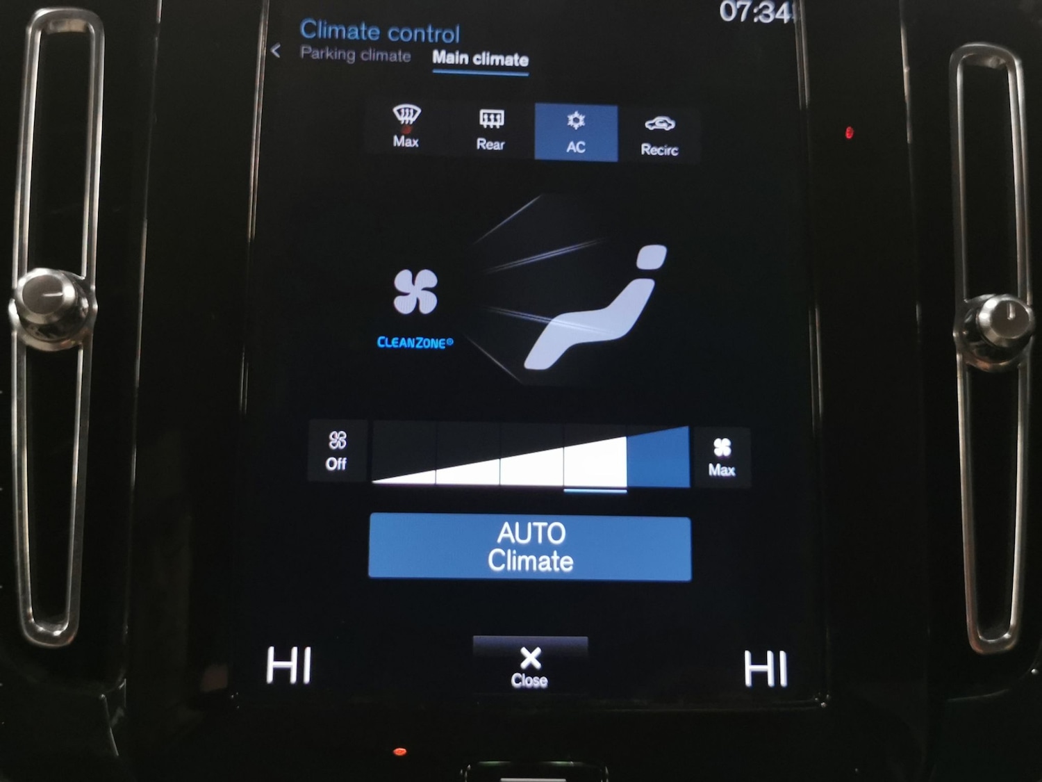 Used Volvo XC40 2021 for sale - 76668779: Photo 16