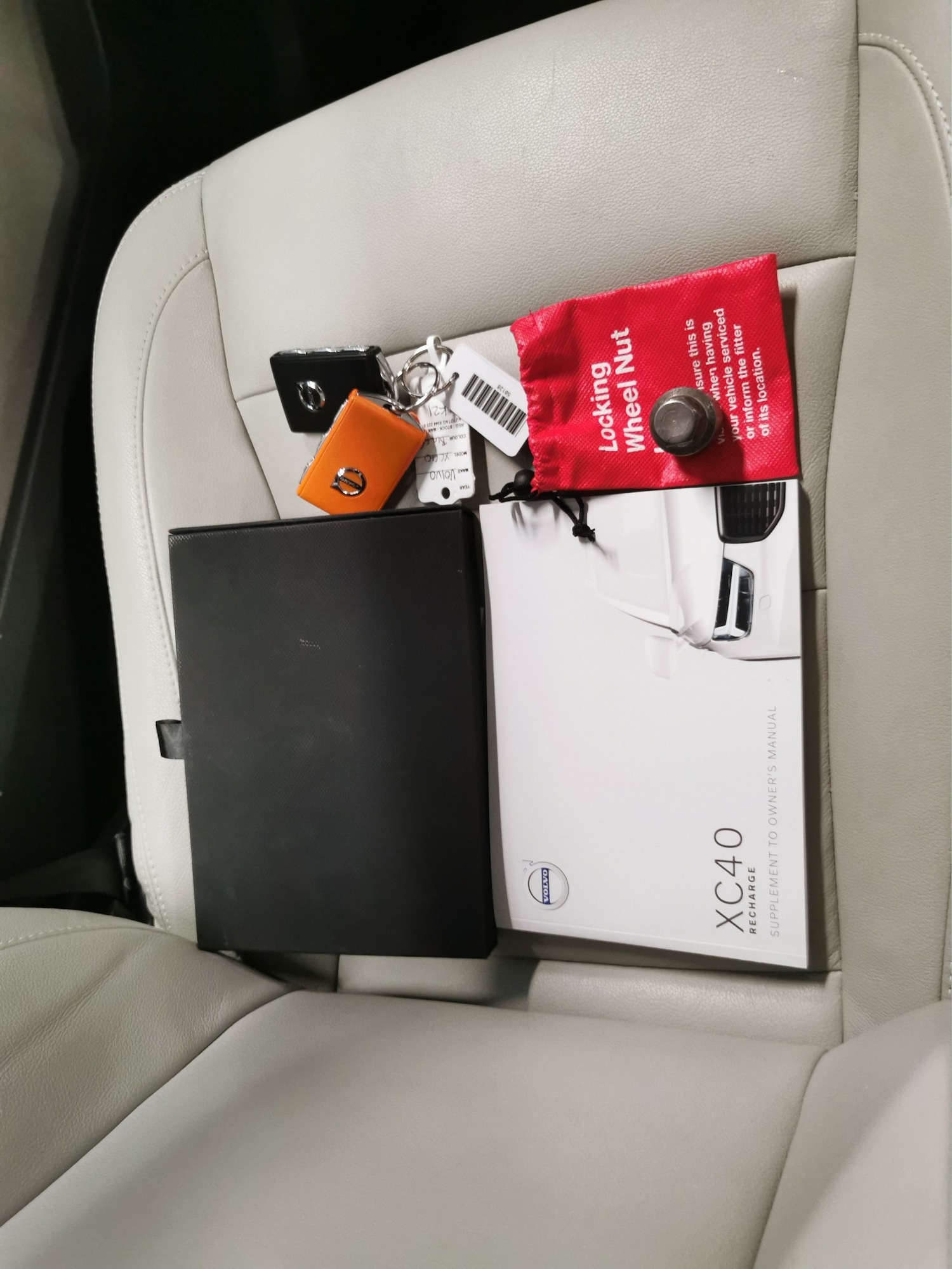 Used Volvo XC40 2021 for sale - 76668779: Photo 34