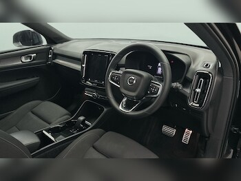 Used Volvo XC40 2022 for sale - 75920342: Photo