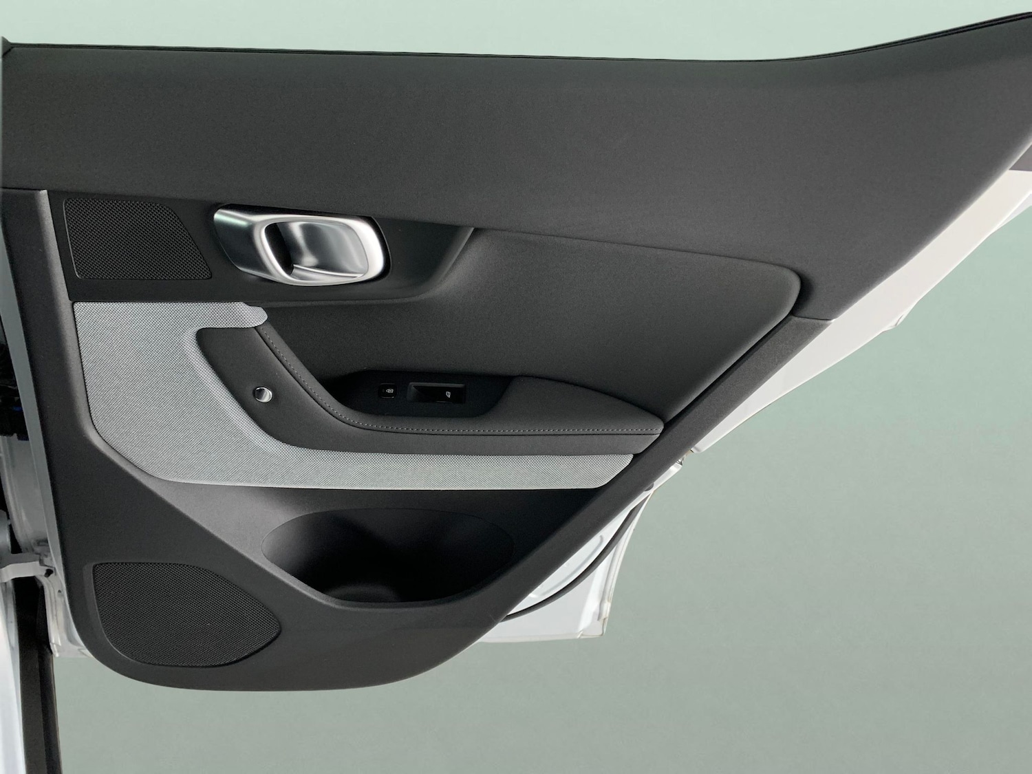 Used Polestar Polestar 2 2023 for sale - 76980509: Photo 30