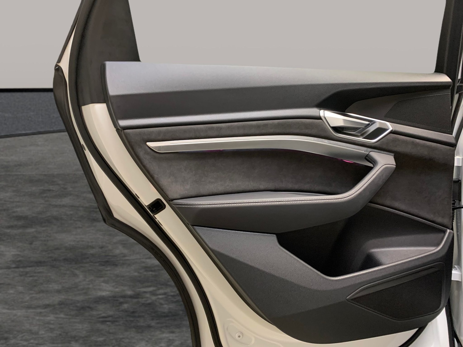 Used Audi e-tron 2020 for sale - 77980647: Photo 26