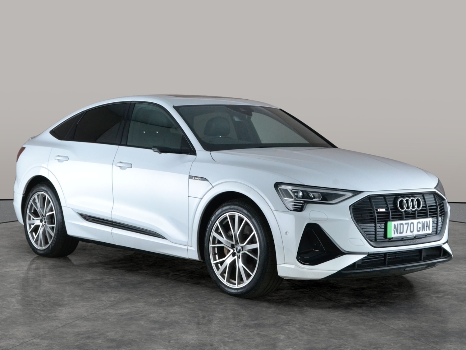 Used Audi e-tron 2020 for sale - 77980647: Photo 9