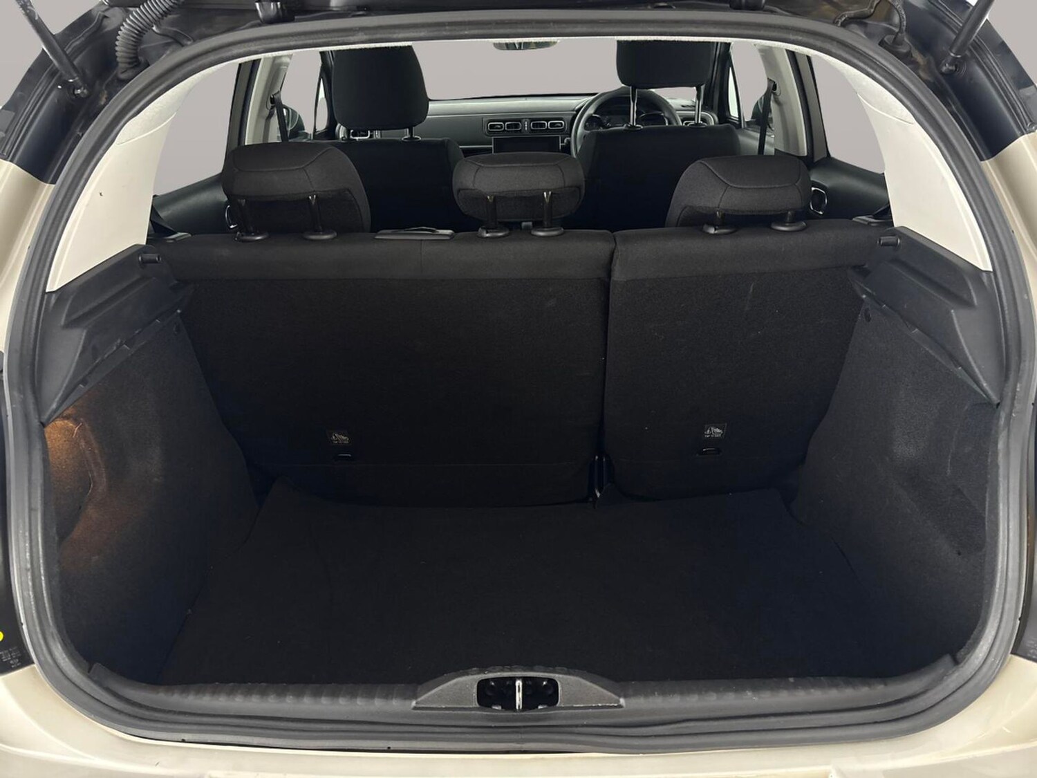 Used Citroen C3 2022 for sale - 77472278: Photo 33