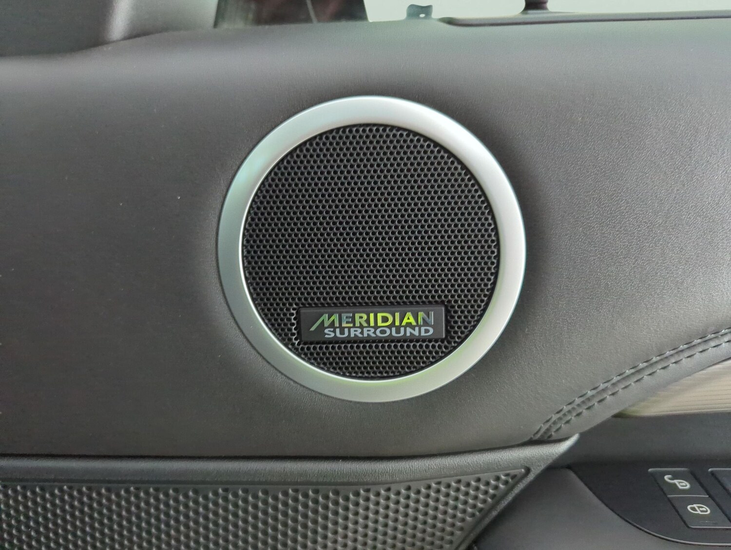 Used Land Rover Discovery 2019 for sale - 77877795: Photo 20