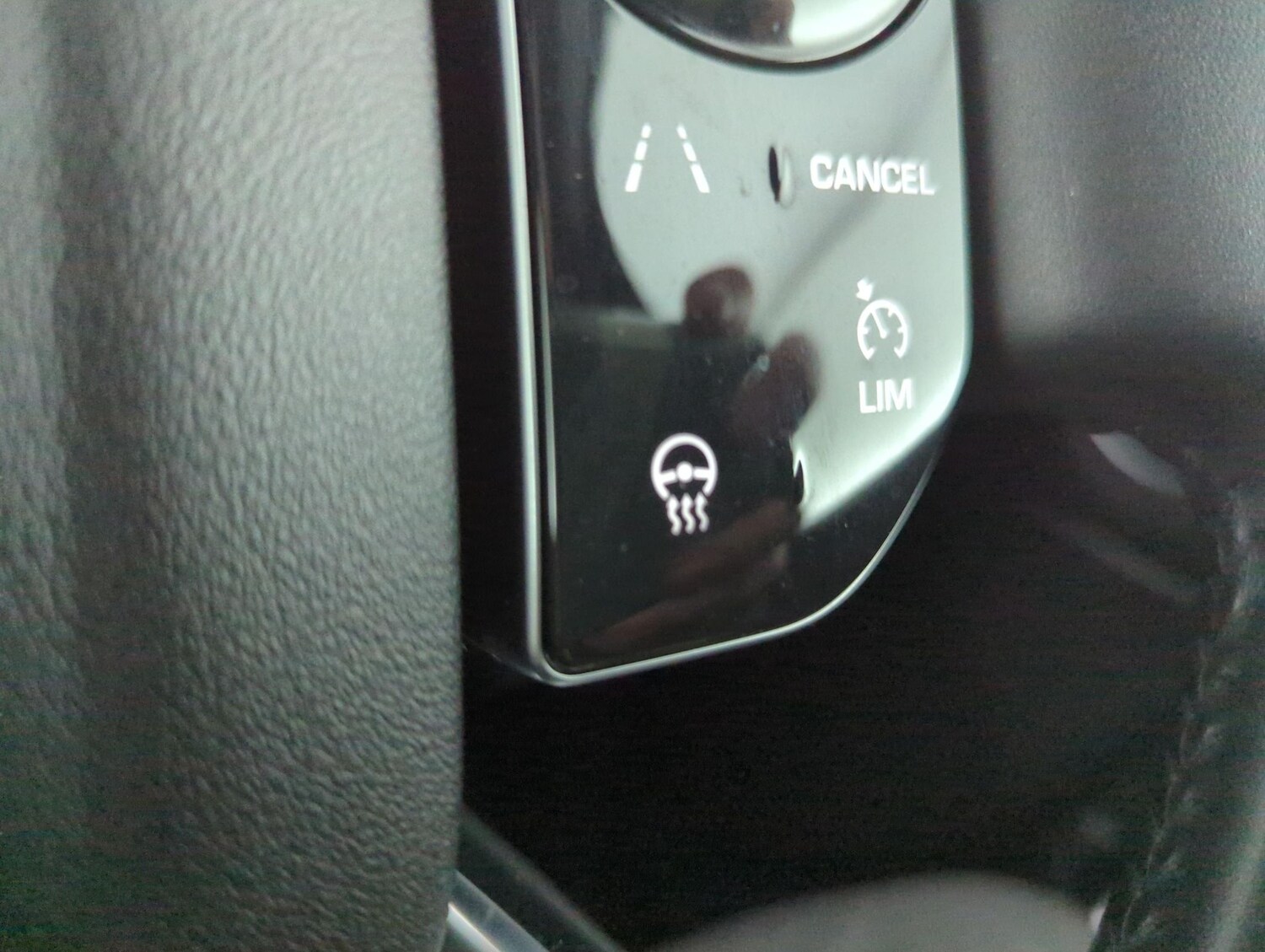 Used Land Rover Discovery 2019 for sale - 77877795: Photo 27