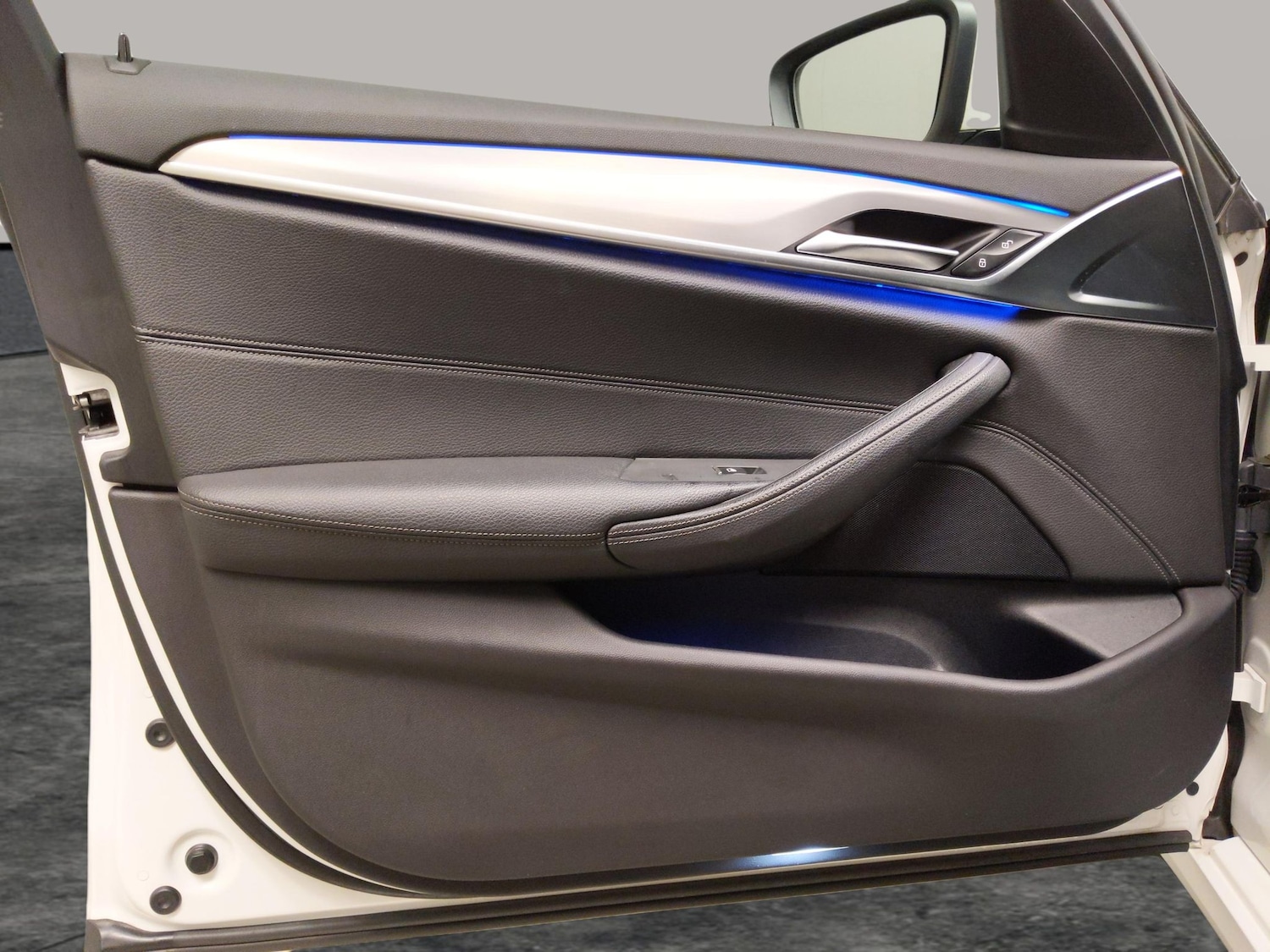 Used BMW 5 Series 2018 for sale - 76518410: Photo 31