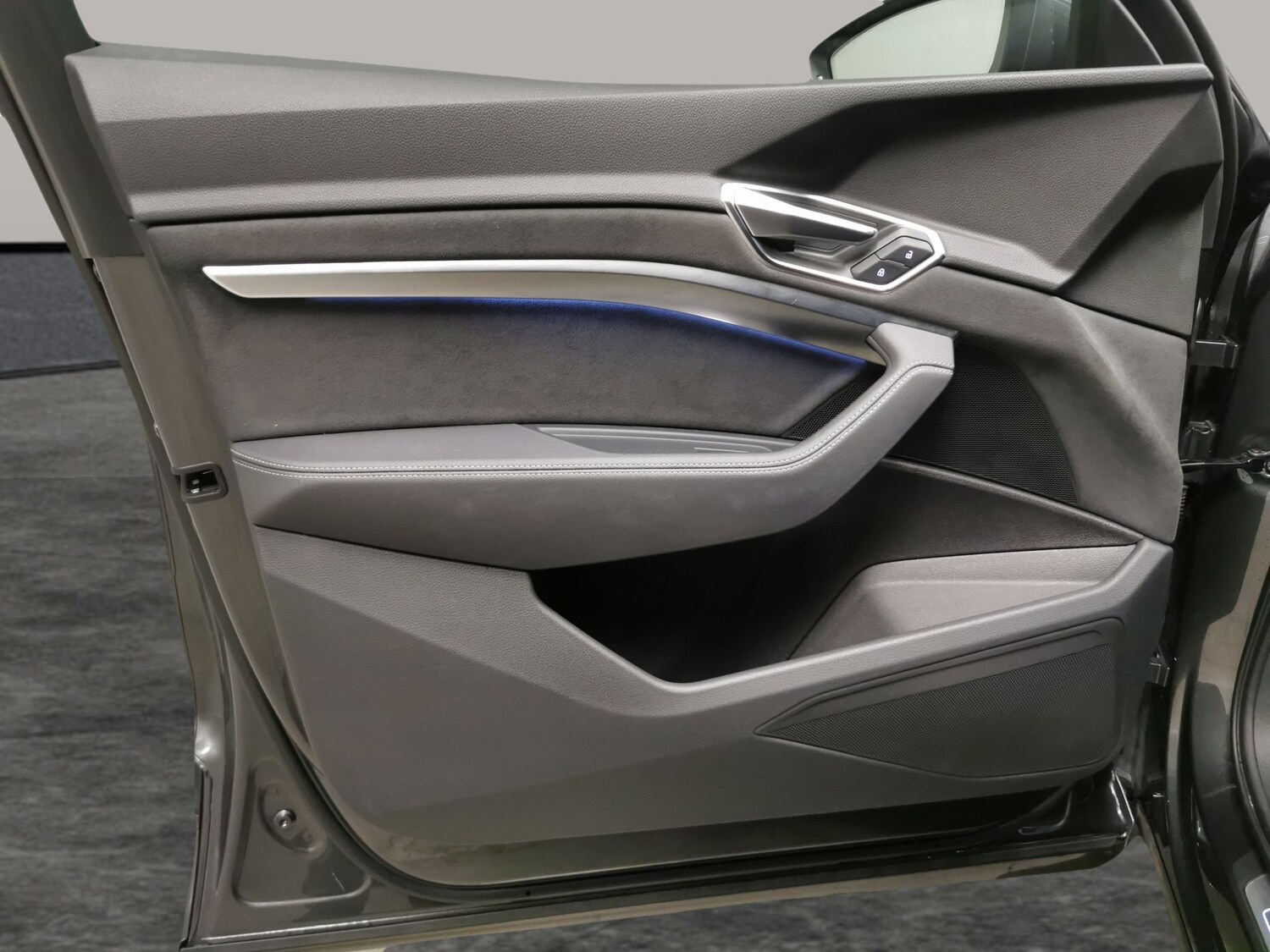 Used Audi e-tron 2021 for sale - 77829677: Photo 33