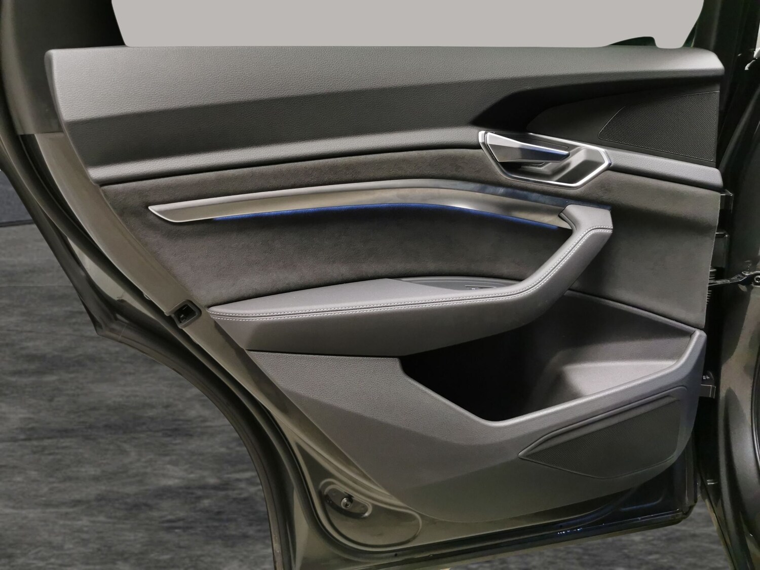 Used Audi e-tron 2021 for sale - 77829677: Photo 34