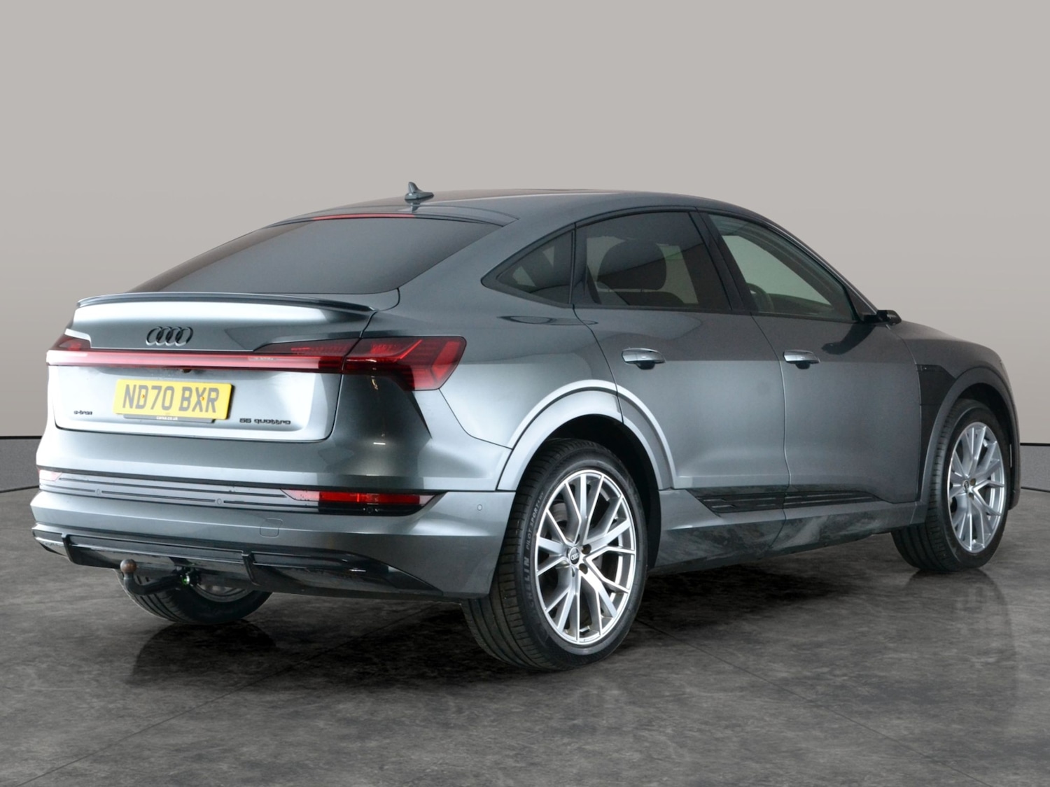 Used Audi e-tron 2020 for sale - 78079203: Photo 12
