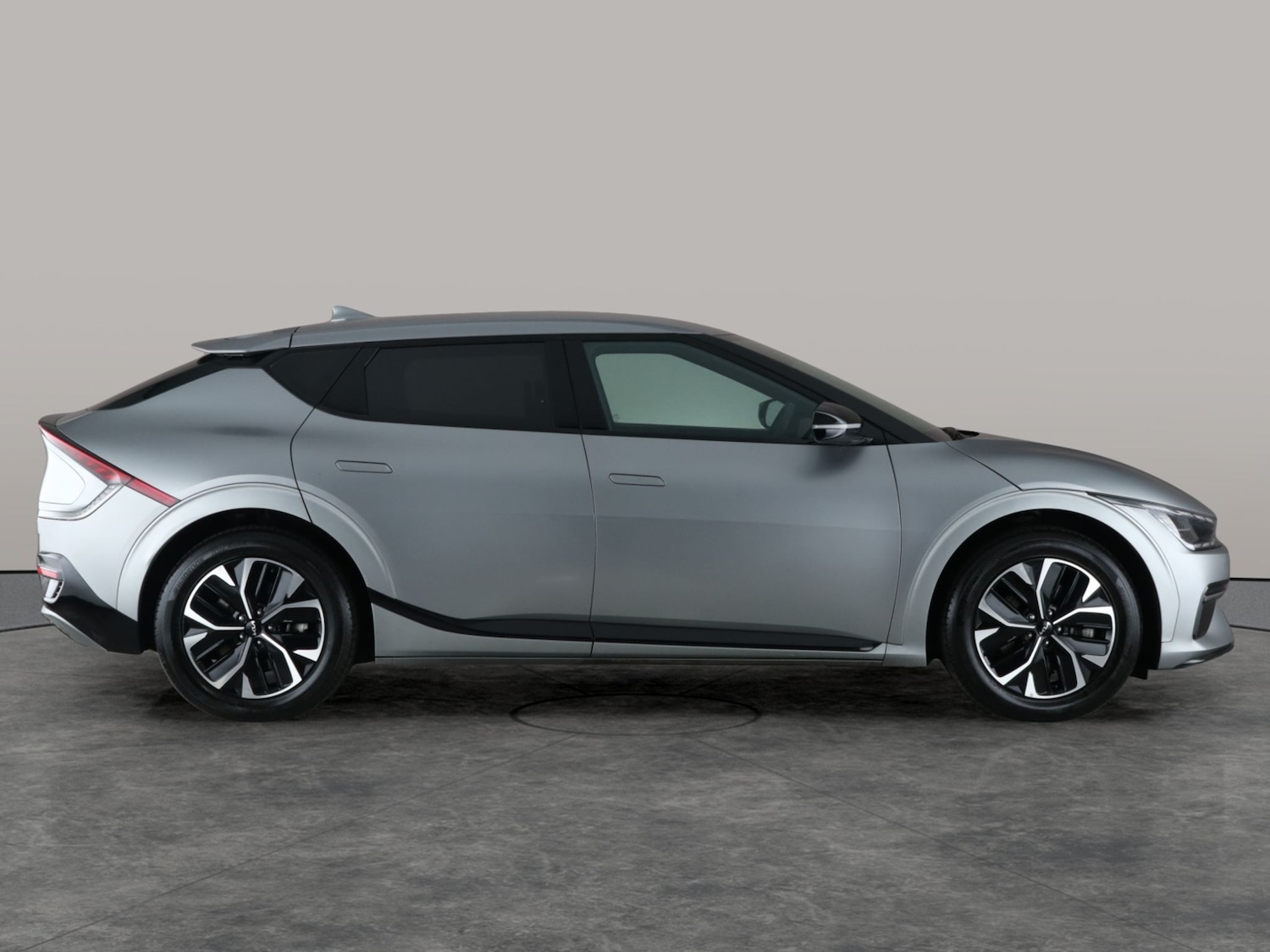 Used Kia EV6 2022 for sale - 76650848: Photo 9