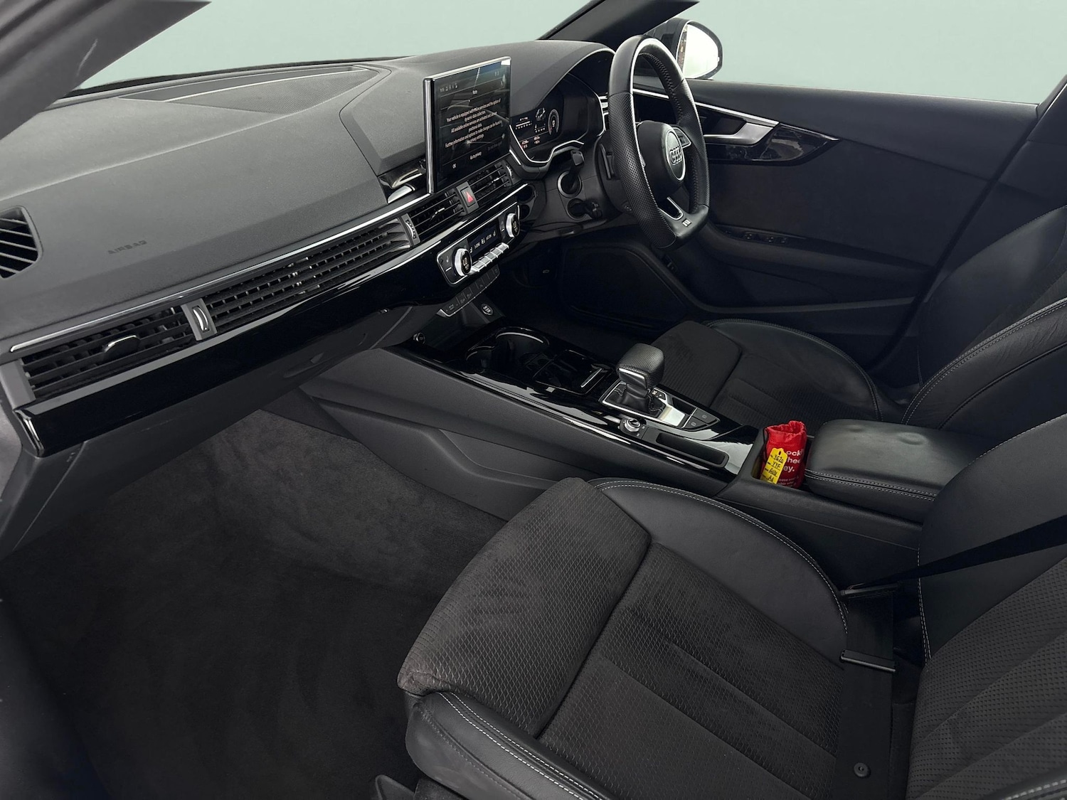 Used Audi A4 2020 for sale - 76636348: Photo 4