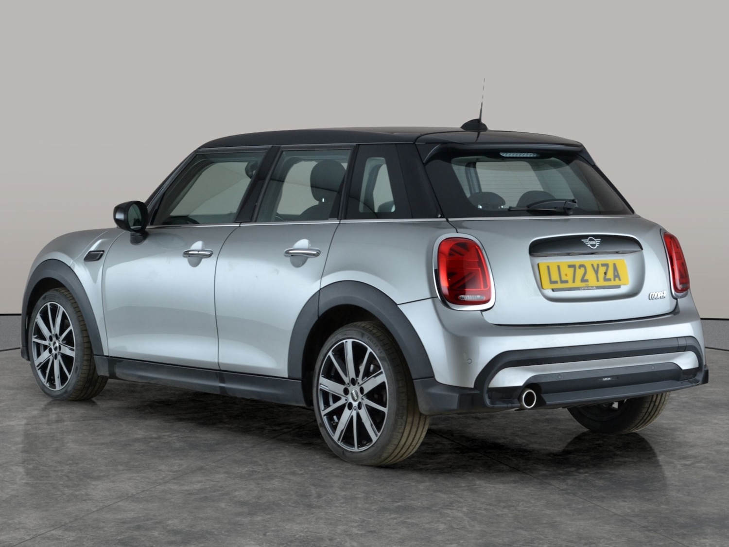 Used MINI Hatch 2022 for sale - 77240567: Photo 11