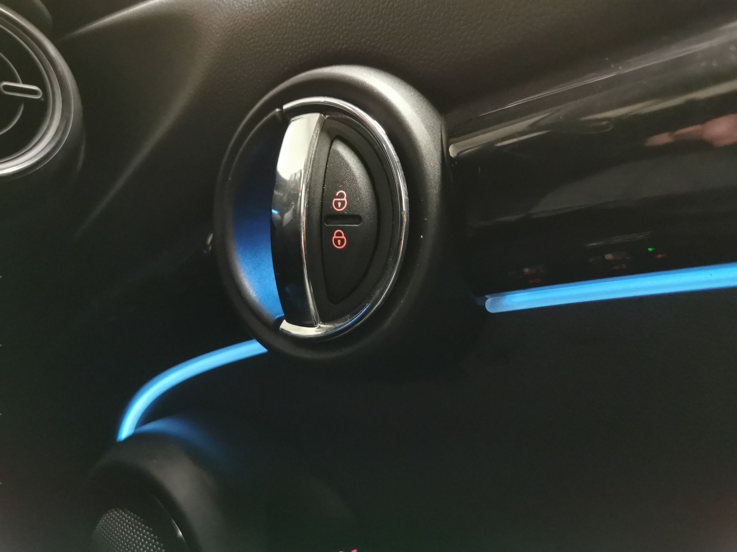 Used MINI Hatch 2022 for sale - 77240567: Photo 18