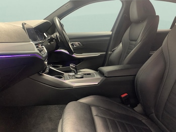 Used BMW 3 Series 2020 for sale - 77634913: Photo