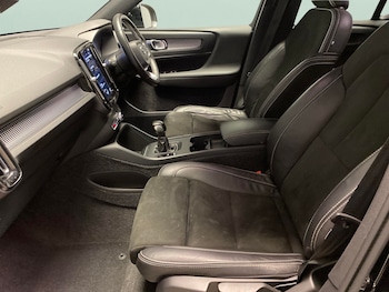 Used Volvo XC40 2021 for sale - 77797202: Photo