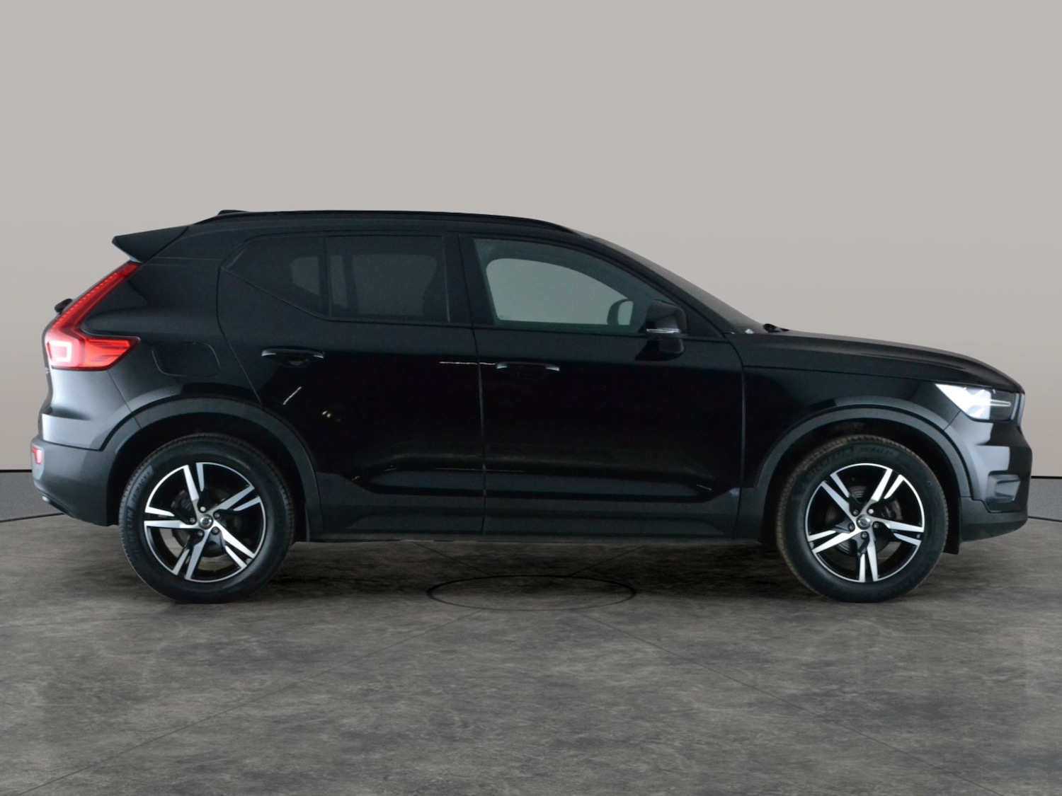 Used Volvo XC40 2021 for sale - 77797202: Photo 9