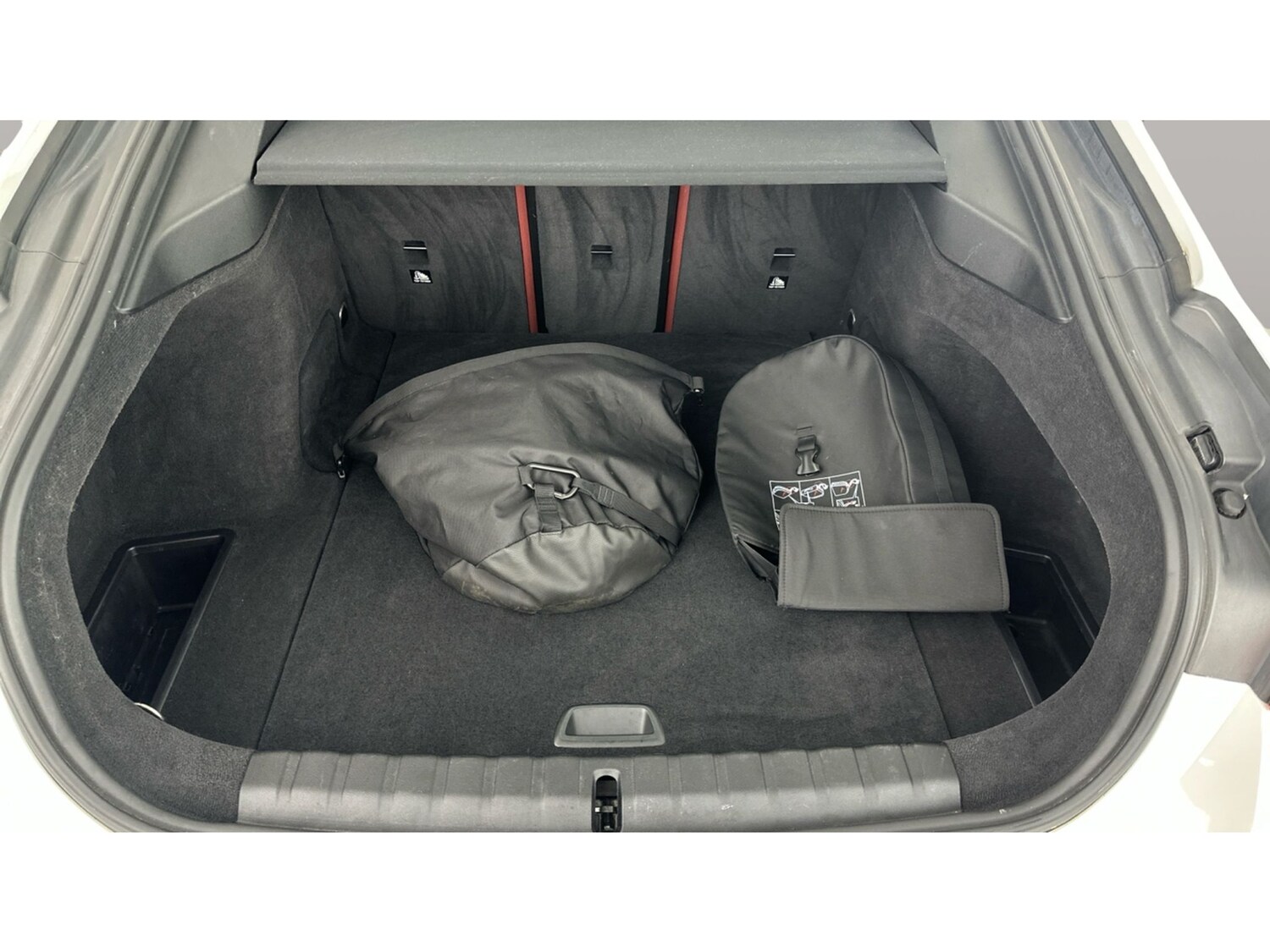 Used BMW i4 2022 for sale - 77829640: Photo 18