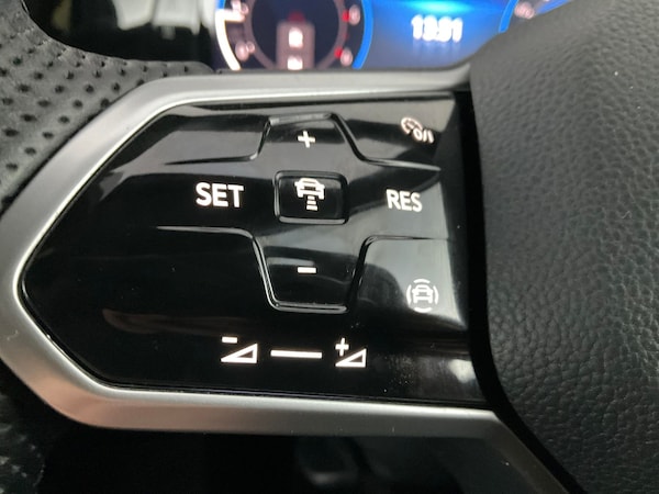 Used Volkswagen Golf 2022 for sale - 76197086: Photo 27